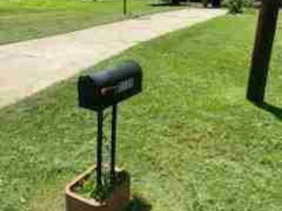 Lawn care service in Shreveport, 71107