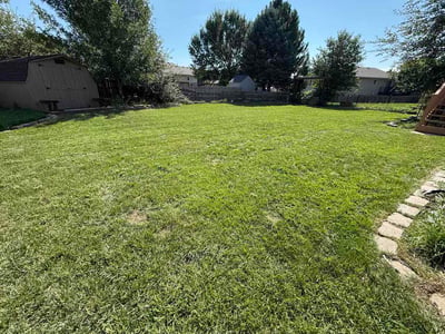 Lawn care service in Sioux Falls, 57106