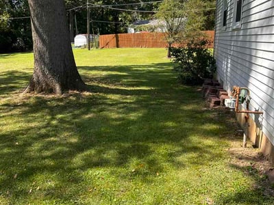 Lawn care service in Ballwin, 63021