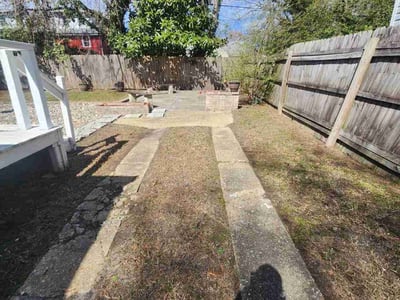 Lawn care service in Norfolk, 23508