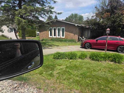 Lawn care service in Wolverine Lake, 48390