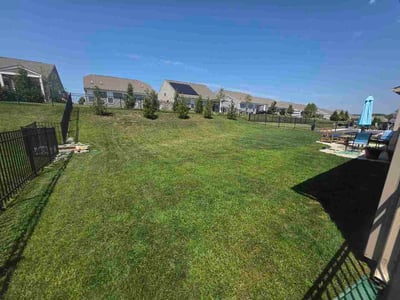Lawn care service in Covington, 41017