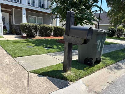 Lawn care service in Columbia, 29209