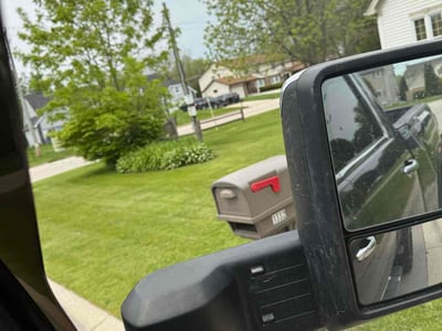 Lawn care service in Racine, 53402