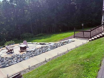 Lawn care service in Johnson City, 13790