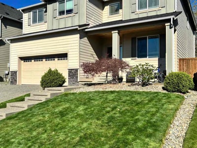 Lawn care service in Puyallup, 98373