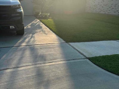 Lawn care service in Hockley, 77447