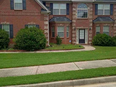 Lawn care service in Jonesboro, 30238