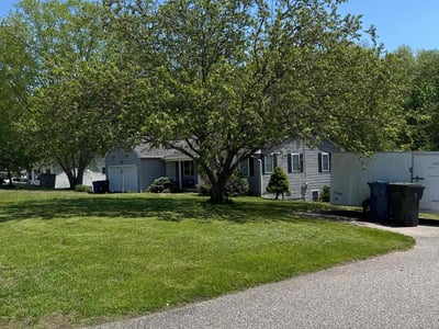 Lawn care service in Windham, 06226