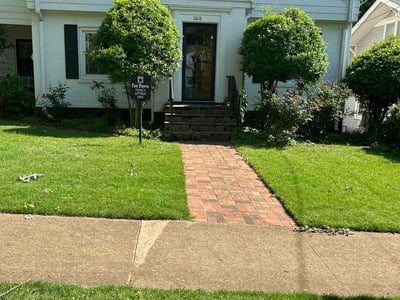 Lawn care service in Huntsville, 35801