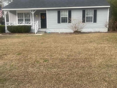 Lawn care service in , 