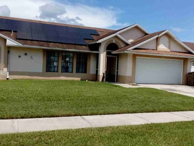 Lawn care service in Kissimmee, 34743