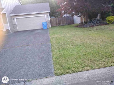 Lawn care service in Puyallup, 98375