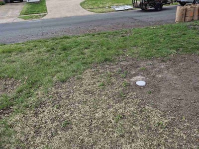 Lawn care service in Florissant, 63031