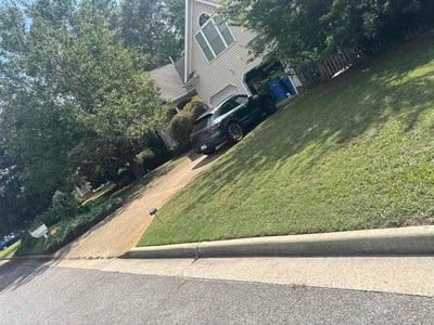 Lawn care service in Chesapeake, 23323