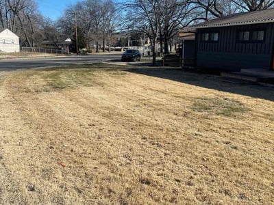 Lawn care service in Prairie Village, 66208