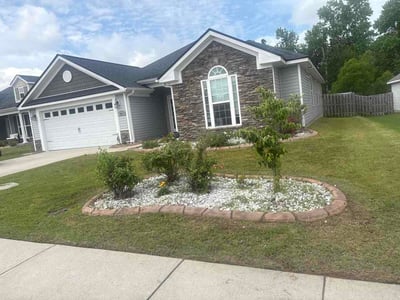 Lawn care service in Grovetown, 30813