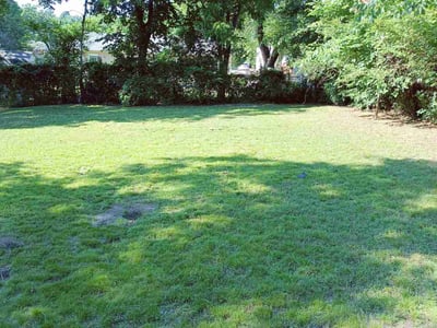 Lawn care service in Fort Smith, 72901