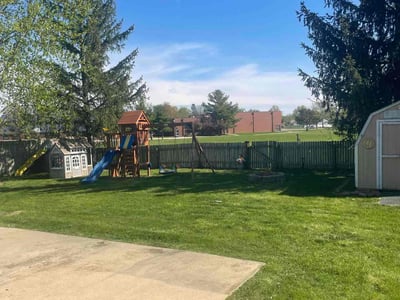 Lawn care service in Aurora, 60504