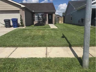 Lawn care service in Spring, 77386