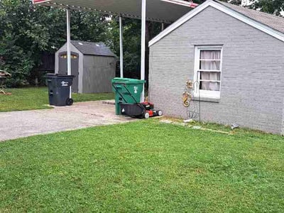Lawn care service in Colonial Heights, 23834