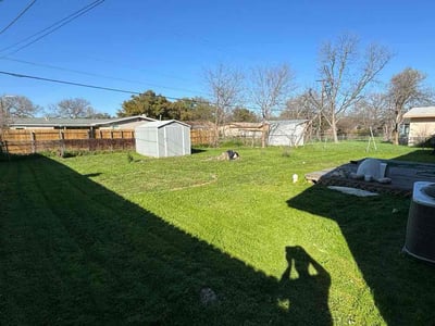 Lawn care service in San Antonio, 78218