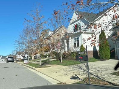Lawn care service in Franklin, 37064