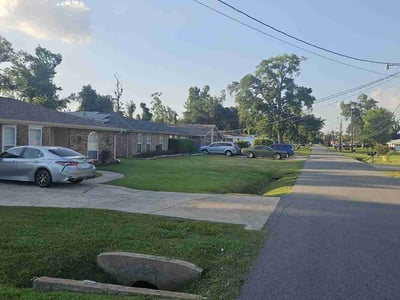Lawn care service in Luling, 70070