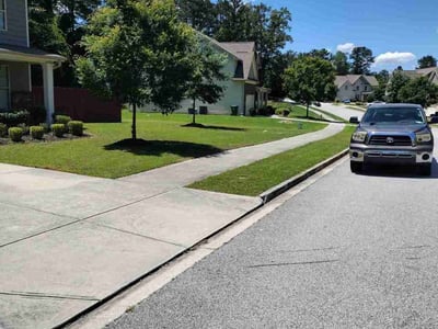 Lawn care service in Lithonia, 30058