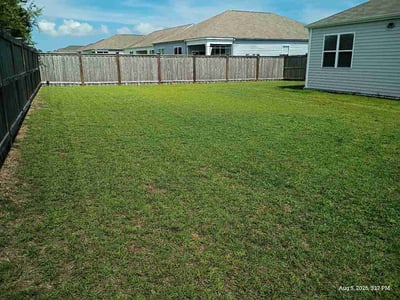 Lawn care service in Winnabow, 28479