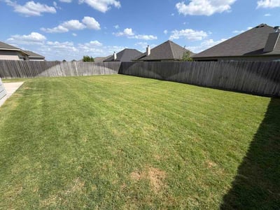 Lawn care service in Temple, 76502