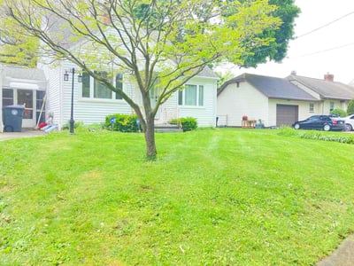 Lawn care service in Akron, 44314