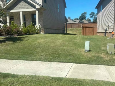 Lawn care service in Stonecrest, 30038