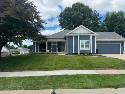 Lawn care service in Kearney, 64060