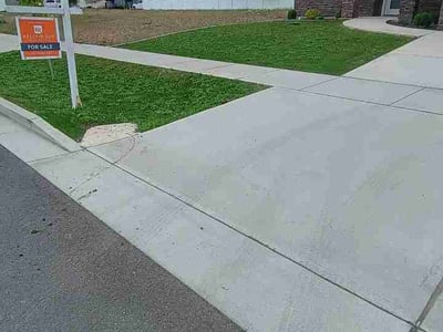 Lawn care service in Spokane Valley, 99216