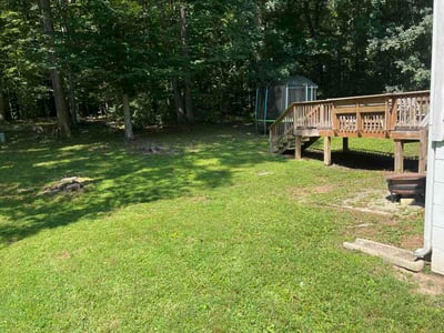Lawn care service in Midlothian, 23112