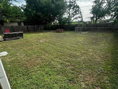 Lawn care service in Round Rock, 78664