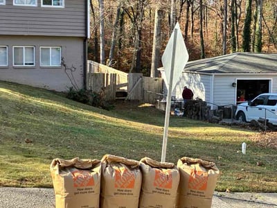 Lawn care service in Doraville, 30340