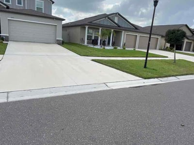 Lawn care service in Wimauma, 33598