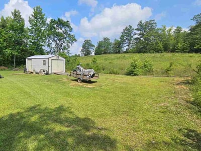 Lawn care service in Laurens, 29360