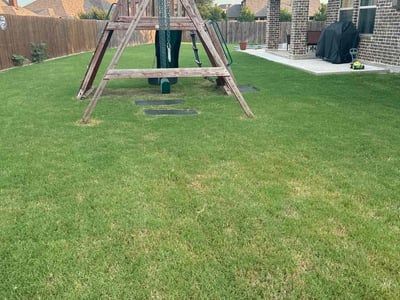 Lawn care service in Forney, 75126