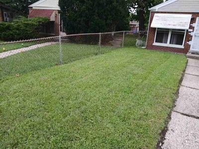 Lawn care service in Chicago, 60617