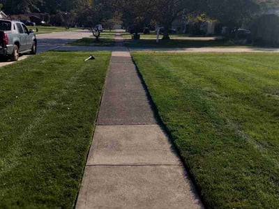 Lawn care service in Strongsville, 44149