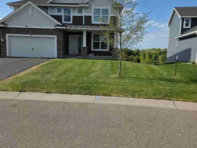 Lawn care service in Woodbury, 55129