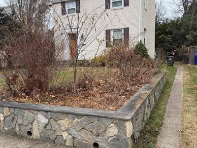 Lawn care service in Arlington, 22204