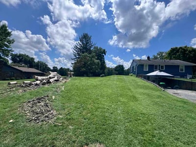 Lawn care service in Beavercreek, 45434