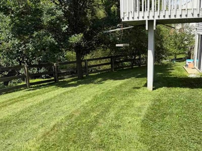 Lawn care service in Maineville, 45039