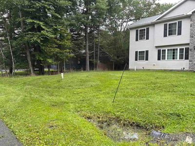 Lawn care service in Pocono Summit, 18346