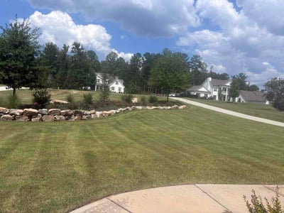Lawn care service in Sharpsburg, 30277