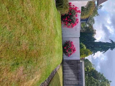 Lawn care service in Vancouver, 98685